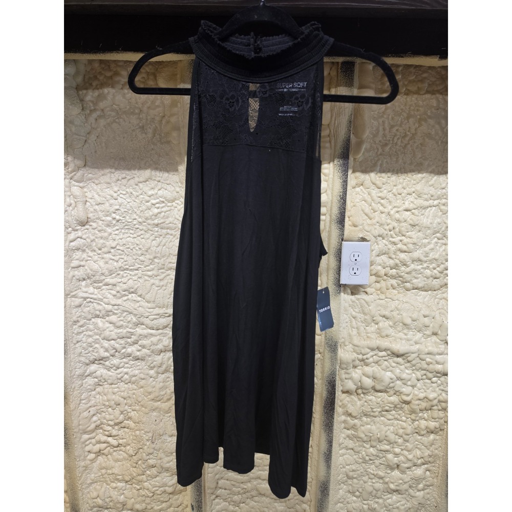 Torrid 3X SuperSoft Knit Lace Yoke Halter Tank Top Blouse Women Shirt Black